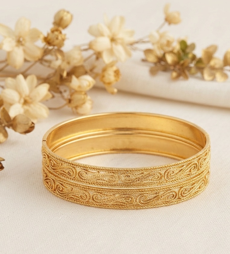 NORMAL DESIGN BANGLE